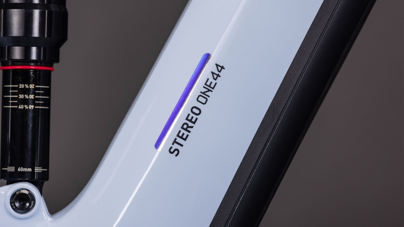 Cube Stereo Hybrid ONE44 EX 800 iceblue´n´prism